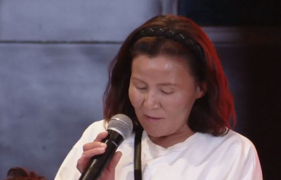 АМИА АЛДСАН ЦЭРГИЙН АР ГЭР: 1995 онд цэргийн албанд явсан ахынхаа цогцсыг ч гэсэн хармаар байна