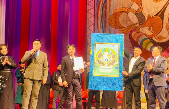 “БОЛОР ЦОМ”-ЫН ТЭРГҮҮН ШҮЛЭГ: УУЧЛАЛЫН ШҮЛЭГ