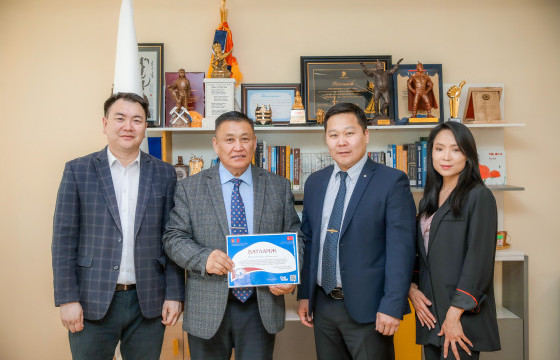  “One team” клубээс талархал гардууллаа