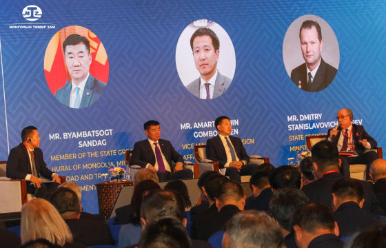 “МОНГОЛЫН ТӨМӨР ЗАМ” ТӨХК “RAILWAY MONGOLIA-2023” ОЛОН УЛСЫН ЧУУЛГАНД ТӨМӨР ЗАМЫН БҮТЭЭН БАЙГУУЛАЛТ, ТӨСЛҮҮДЭЭ ТАНИЛЦУУЛЖ БАЙНА