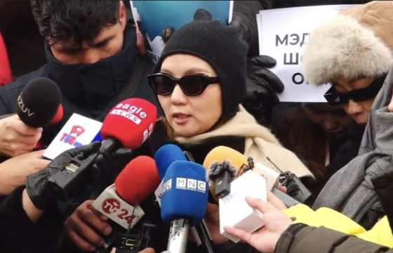 Ш.АДЬЯАМАА: Олон нийтийн эрх ашгийг хөндсөн асуудлыг сурвалжлах нь Монголын сэтгүүл зүйд хаагдсан юм байна