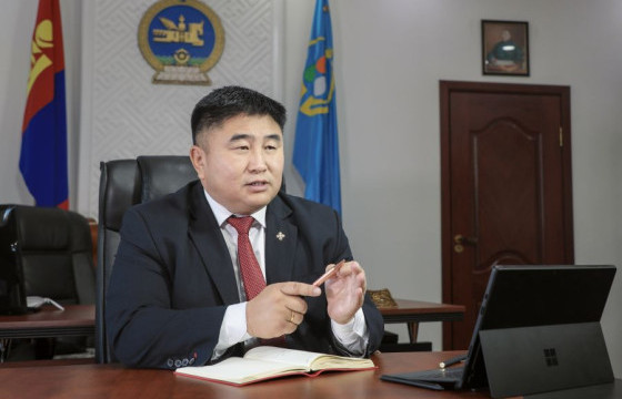 С.БАТЖАРГАЛ: ЭРҮҮЛ МЭНДИЙН ШАЛТГААНААР ОРХОН АЙМГИЙН ЗАСАГ ДАРГЫН АЖЛАА ӨГЛӨӨ 
