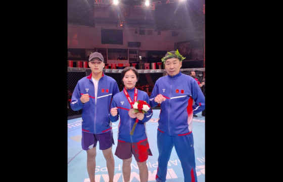 Холимог тулааны төрлөөр Монголын тамирчид Ази тивээс анх удаа медаль хүртлээ