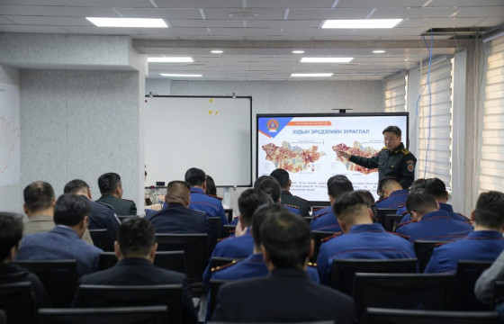 Нийт 11 аймгийн 30 сум цагаан зудтай байна