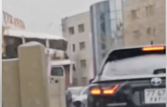 Авто зогсоолын маргааны улмаас иргэн Л-ыг санаатай мөргөсөн хэргийг цагдаагийн байгууллага шалгаж  байна