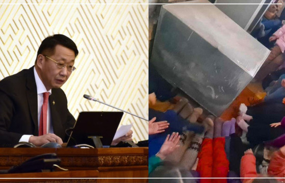 Цагааннуур сумын цаатан ардын хүүхдүүд -40 хэмийн хүйтэнд хөлдүү сургуульд хичээллэж байна, Л.Энх-Амгалан сайд аа