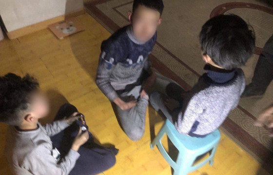 Гацуур мод шатсаны улмаас гурван хүүхэд угаартжээ