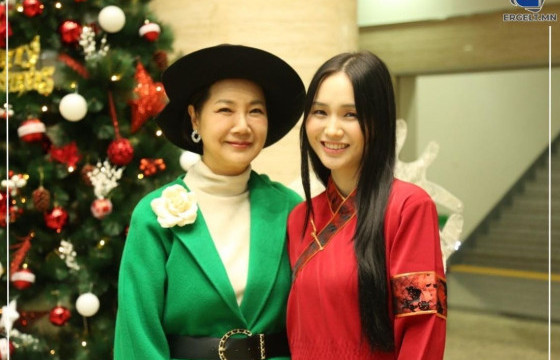 Э.ОТГОНЧИМЭГ: БНСУ-ЫН “23RD WORLD DUODRAMA THEATER FESTIVAL” НААДМЫН ШИЛДЭГ ЖҮЖИГЧНЭЭР ШАЛГАРСАНДАА БАЯРТАЙ БАЙНА