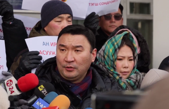 Т.БАТЦОГТ: Нийслэлийн иргэдийн эрхэд халдаж байгаа Х.Нямбаатарыг  огцруулах шаардлагыг хүргүүллээ