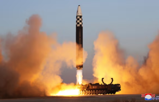 Хойд Солонгос БНСУ-ын зүүн эрэг рүү баллистик пуужин харважээ