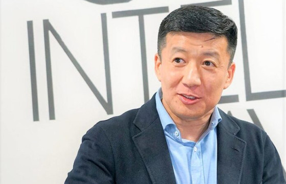 С.БАЯРЦОГТ: Төрөө хүндлээд ирлээ. Сангийн сайд байсан болохоор дуудсан юм байлгүй