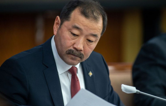 Ж.БАТ-ЭРДЭНЭ: Цагаан хадан дээр 20 километр газарт 28-120 ам.доллараар тээвэрлэлт хийж байна