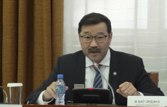 Ж.Бат-Эрдэнэ: “Монголын Төмөрзам” ТӨХК-ийн 66 хувийг яагаад “Эрдэнэс Тавантолгой” ХХК эзэмшдэг юм бэ