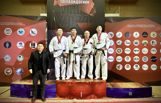 Таэквондогийн УАШТ-ий эрэгтэй жингийн медальтнуудын нэрс тодорлоо