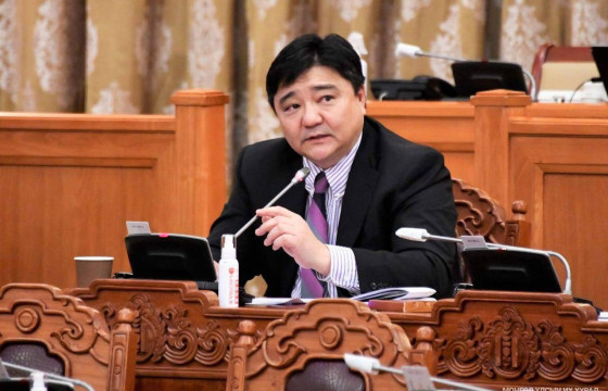Г.ГАНБОЛД: Зөв ойлголт өгөхгүй бол дахиад буруу хэлсэн тооны араас хөөцөлдөх гээд байна