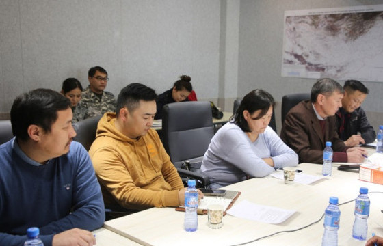 Газрын тосны бүтээгдэхүүн импортлогч, худалдаа эрхлэгч аж ахуйн нэгжийн удирдлагуудтай уулзалт хийлээ