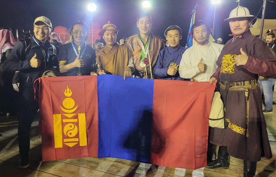 О.Түмэнбаяр морь харвааны дэлхийн аваргаас мөнгөн медаль хүртжээ