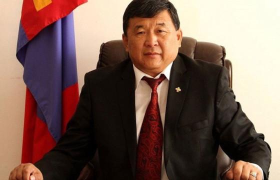 Б.БАДРААГ МОНГОЛ УЛСЫН ХИЛЭЭР ОРЖ ИРСЭН ДАРУЙ ЦАГДАН ХОРИХ, ТАСЛАН СЭРГИЙЛЭХ АРГА ХЭМЖЭЭ АВНА