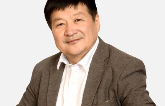 Хүүхдийн зохиолч О.Сундуй Соёлын гавьяат зүтгэлтэн цол хүртлээ