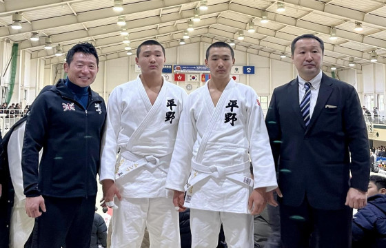 Жүдочин У.Энх-Учрал, У.Мөнх-Учрал нар Японы 