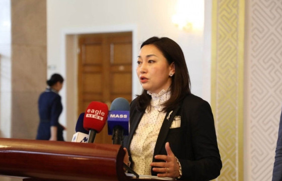 Х.БУЛГАНТУЯА: Дөрөвдүгээр сарын 1-нээс ахмадын тэтгэврийг 100 мянган төгрөгөөр нэмнэ