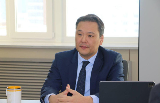 ЭДИЙН ЗАСАГ ХӨГЖЛИЙН ДЭД САЙД ЕРӨНХИЙЛӨГЧ АСАН Х.БАТТУЛГЫГ “КАРИБИЙН ТЭНГИСИЙН ДЭЭРЭМЧИН ОРДОНД ОРЖ ИРЛЭЭ” ХЭМЭЭН БИЧЖЭЭ