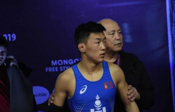 Н.Наранхүү алтан медалийн төлөө барилдах эрхтэй боллоо