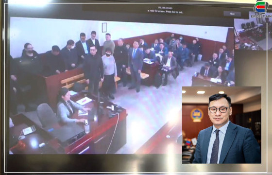 ӨМГӨӨЛӨГЧ Б.МӨНХБАТ: Б.Ганхуягт холбогдох зарим үйлдлийг цагаатгах байр суурьтай шүүх хуралд оролцоно