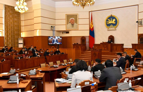 УИХ-ын чуулган 14:00 цагт хуралдана