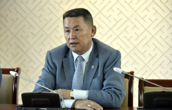 Ш.АДЬШАА: 1072 хувьцааны ногдол ашиг олгох асуудлыг хэлэлцүүлмээр байна