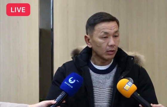 Таван хүүхдийн аав Б.Отгонбаяр хадам ээждээ нэг өрөө байр авч өгчээ