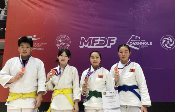 Жюү жицүгийн улсын аваргаас “Даян шонхор”-ынхон медаль хүртэв