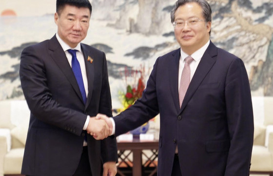 Зам, тээврийн хөгжлийн сайд С.Бямбацогт Шандун мужийн удирдлагуудтай уулзлаа