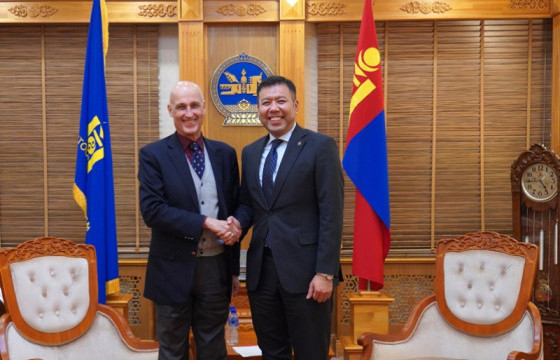ХЗДХ-ийн сайд Б.Энхбаяр ХБНГУ-аас Монгол Улсад суугаа Элчин сайд Хэльмут Кулитцтэй уулзлаа