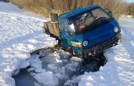 Энэ сард гол, нуурын мөсөнд цөмөрсөн дөрвөн тохиолдол бүртгэгджээ