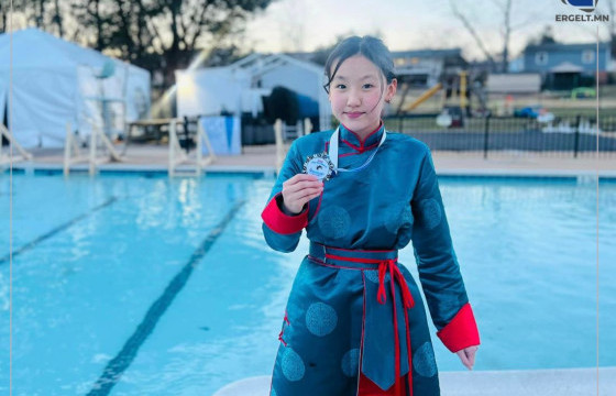 УСАНД СЭЛЭЛТИЙН ДАШТ-ИЙ ХОШОЙ АВАРГА М.ЦЭНГҮҮН: МОНГОЛ УЛСЫН БЯЦХАН ТАМИРЧИН ГЭЖ ДУУДУУЛАХ ХАМГИЙН САЙХАН