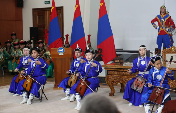 Ерөнхий боловсролын сургуулийн сургалтын хөтөлбөрт морин хуурын тусгайлсан хөтөлбөрийг хэрэгжүүлнэ