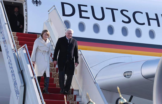 ХБНГУ-ын Ерөнхийлөгч Ф.В.Штайнмайэр гэргийн хамт Монголд газардлаа