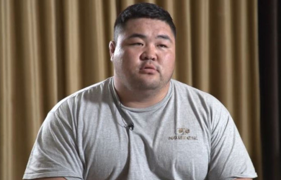 Э.Оюунболд: “Бөх нь барилдахгүй болохоор нутагт минь зуд болж байна” гэж ярьсан талаараа тайлбарламааргүй байна