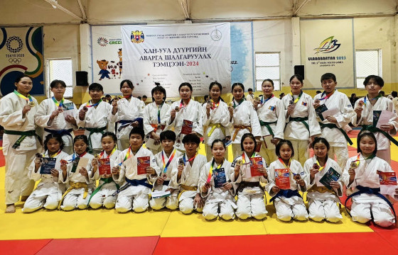 “Winner” клубийн хүүхдүүд 12 алт, 11 мөнгө, 14 хүрэл медаль хүртжээ