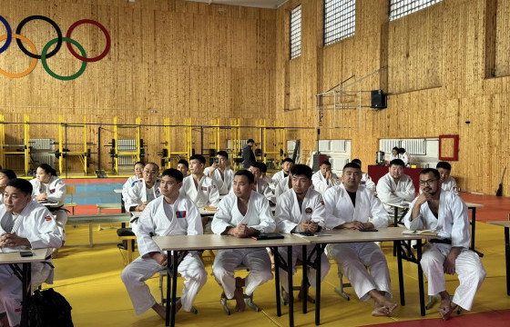 Жүдо бөхийн дасгалжуулагч, шүүгч нарын сургалт, семинар эхэллээ