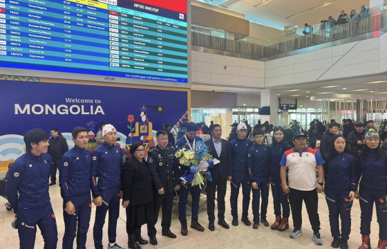 Биатлоны Европын аварга Э.Энхсайхан эх орондоо ирлээ