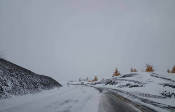 Цасанд боогдсон 97 мянган км замын цасыг цэвэрлэж, зорчих хөдөлгөөнийг нээжээ