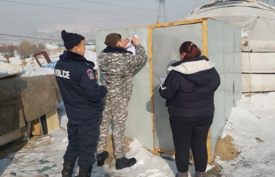 Үерийн эрсдэлтэй бүсэд суурьшсан айл өрхүүдэд мэдэгдэл хүргүүлжээ
