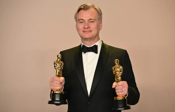 “ОСКАР”-ЫН ШИЛДЭГ НАЙРУУЛАГЧ К.НОЛАН: МИНИЙ АМЬДРАЛ, УРАН БҮТЭЭЛ КВАНТЫН ФИЗИКТЭЙ САЛШГҮЙ ХОЛБООТОЙ