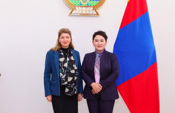 “Улаан загалмай”, “Улаан хавирган” сар нийгэмлэгүүдийн холбооны Зүүн Азийн бүсийн захирлыг хүлээн авч уулзав