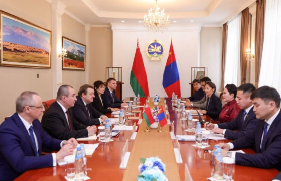 Бүгд Найрамдах Беларусь Улсын Гадаад хэргийн сайд С.Ф.Алейниктэй албан ёсны хэлэлцээ хийлээ