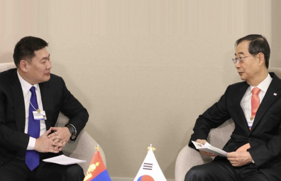 Ерөнхий сайд Л.Оюун-Эрдэнэ БНСУ-ын Ерөнхий сайд Хан Дог Сү-тэй уулзлаа