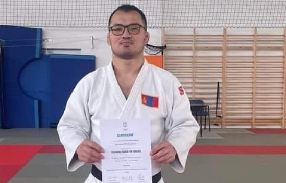 Н.Дагвасүрэн “IJF-ийн академи”-ийг бакалаврын зэрэгтэй төгсөв