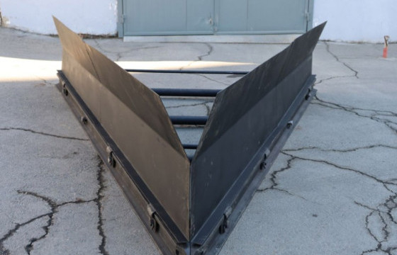 Зам, бэлчээрийн талбай гаргах зориулалт бүхий техник хэрэгсэл хандивлав